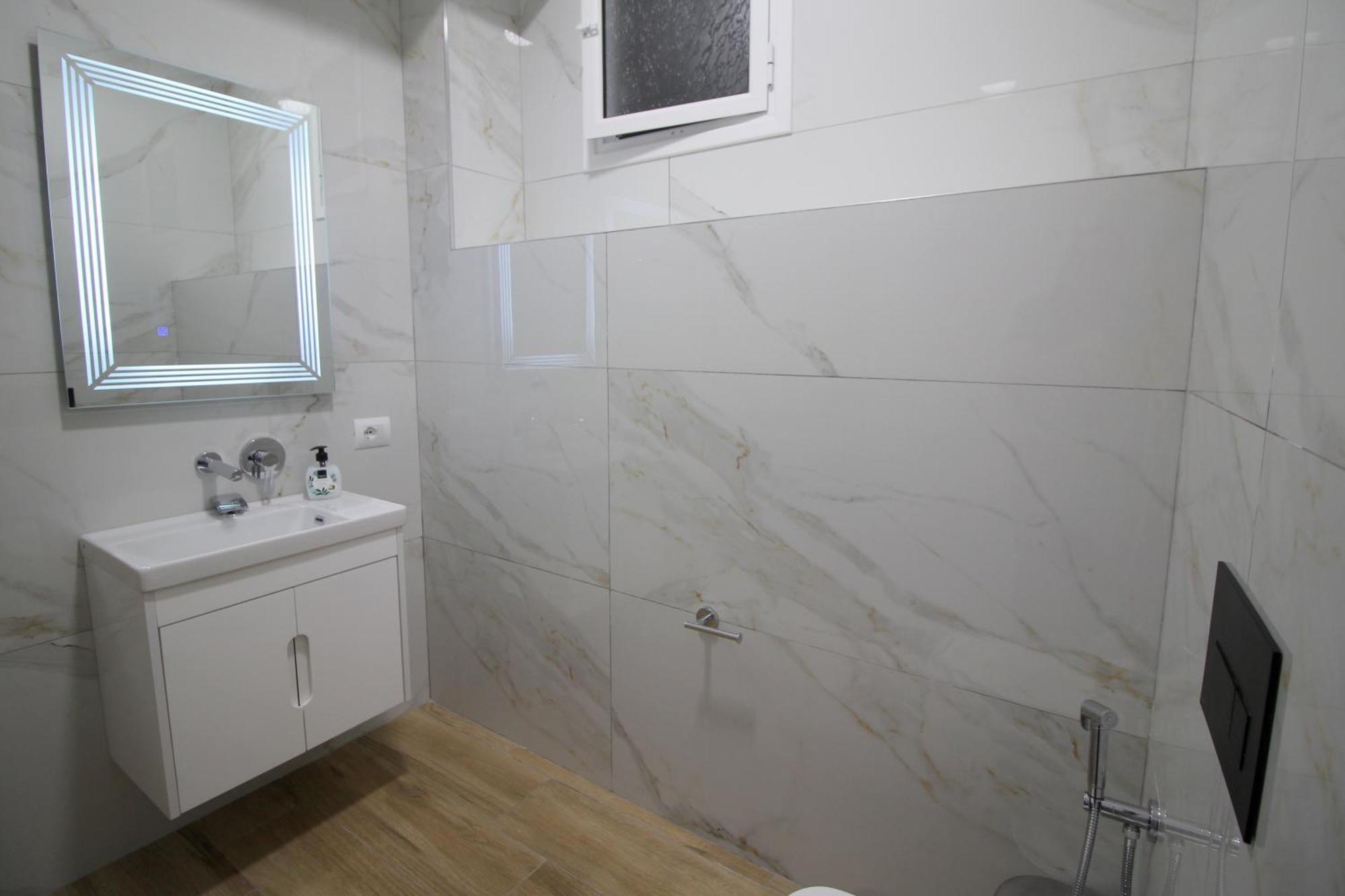 Alis Apartments Sarandë Exteriér fotografie