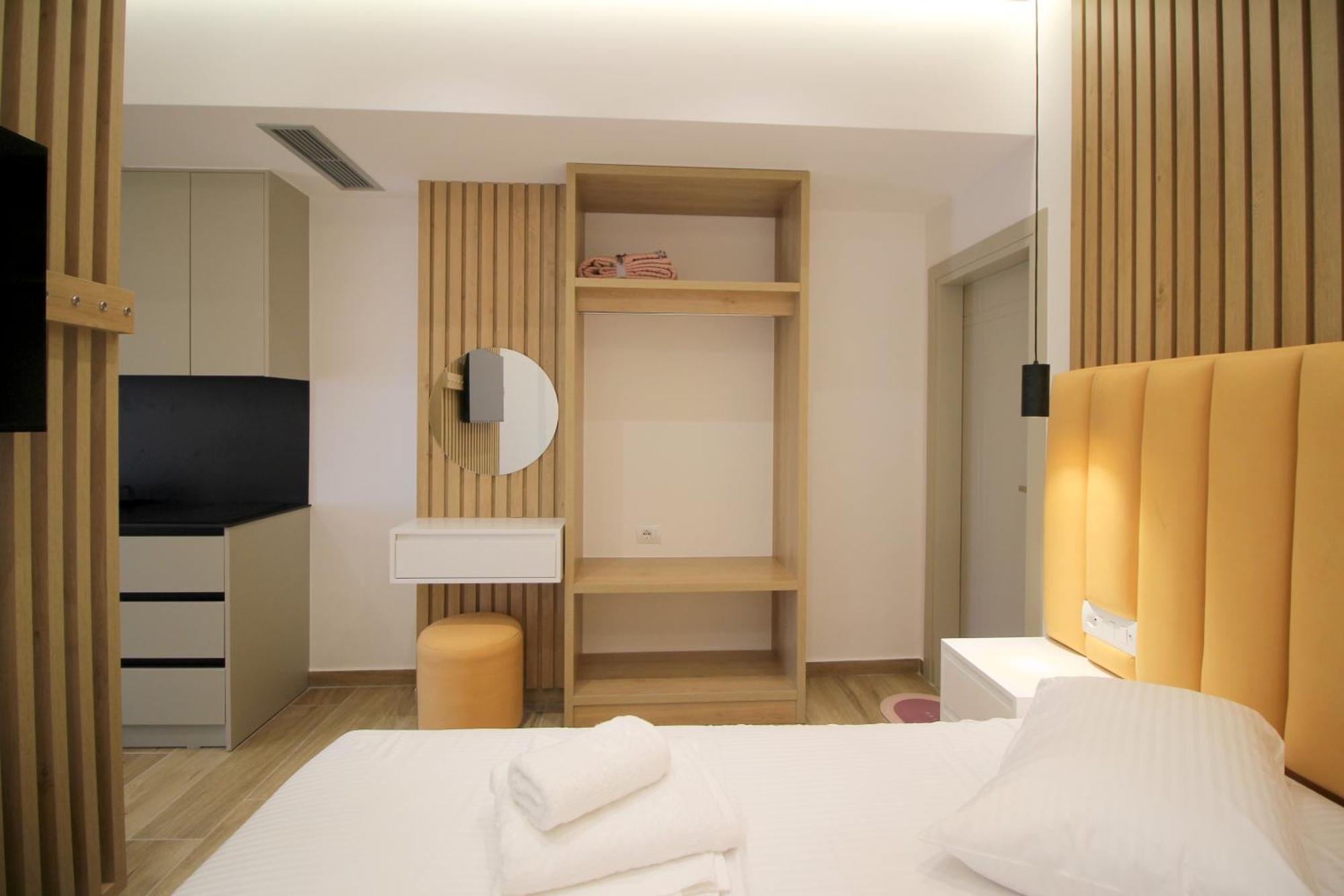Alis Apartments Sarandë Exteriér fotografie