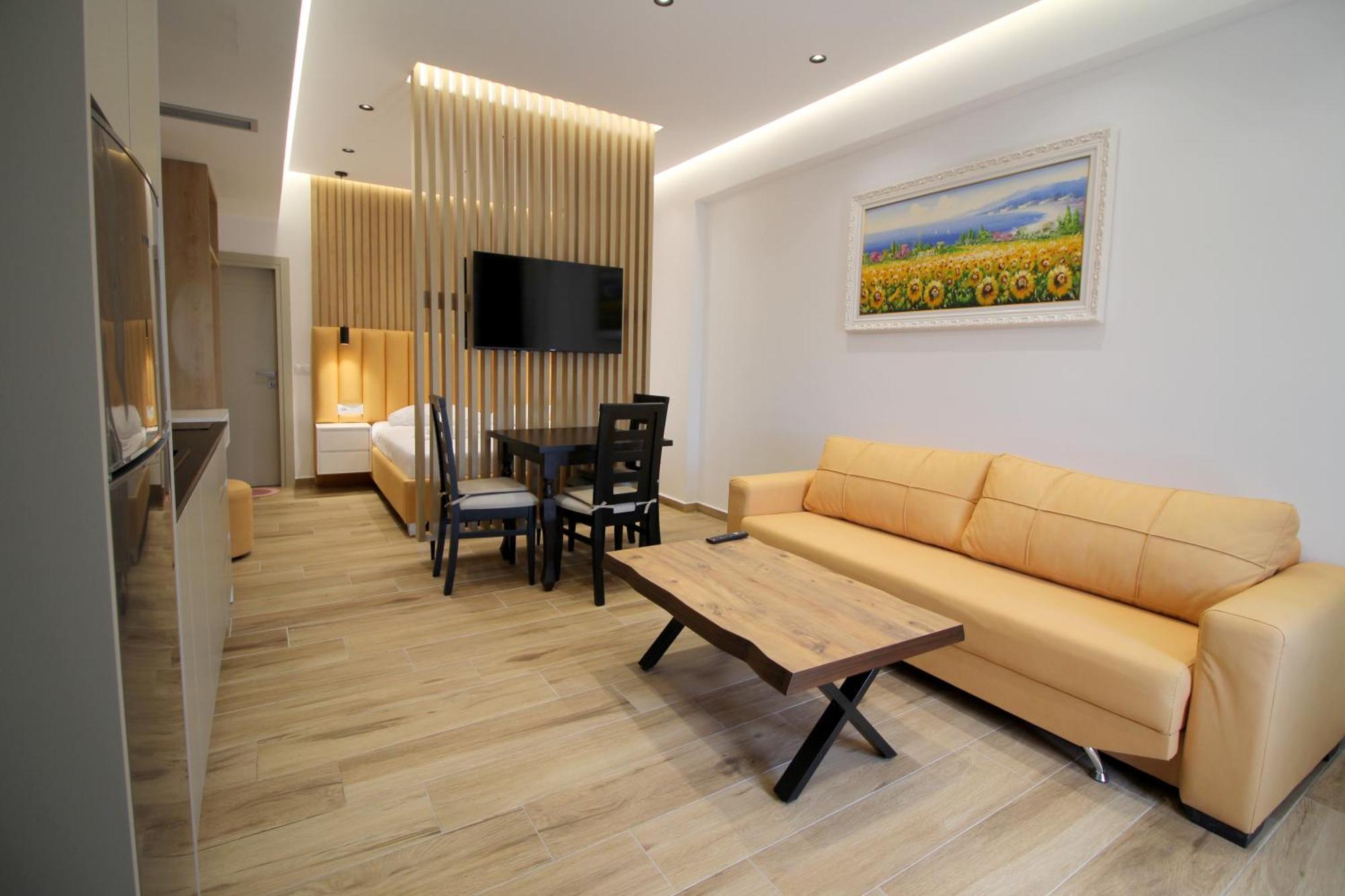 Alis Apartments Sarandë Exteriér fotografie