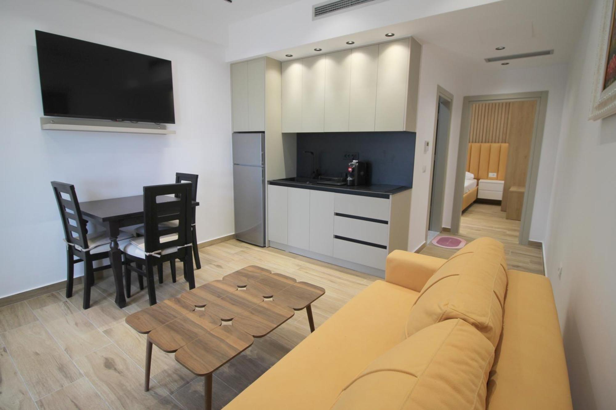 Alis Apartments Sarandë Exteriér fotografie